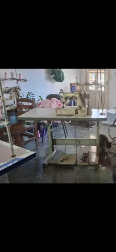 Máquina de costura