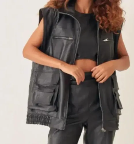 Colete Courino Refúgio Preto marca Other Girls