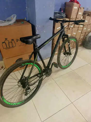 Bicicleta semi nova