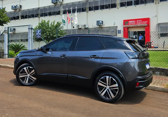 Peugeot 3008 GT Pack 1.6 Turbo 16V 5P AUT 2023