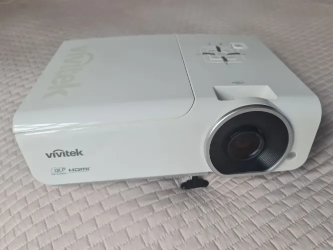 Projetor Full HD (1080p nativo) Vivitek H1080<br>