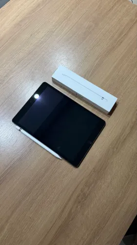 iPad 9ª Geração 64 GB + Apple Pencil Original - Excelente Estado