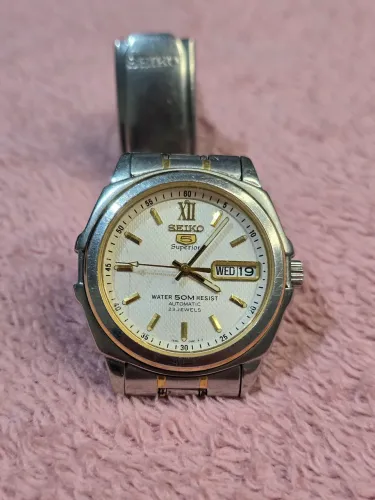 Seiko 5 Superior "Leão" Automático Bicolor - 7S36-0150