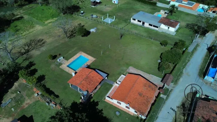 Linda Chácara em Araçoiaba da Serra - SP