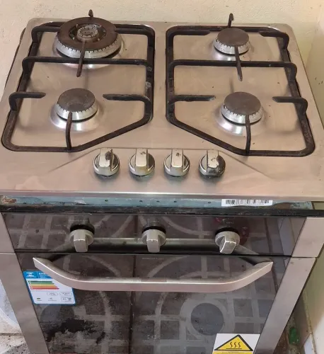 cooktop e forno a gás Electrolux 4 bocas, modelo GT60X. 