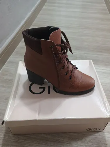 Bota Caramelo Gigil 37