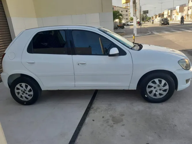Chevrolet Celta Spirit/ LT 1.0 MPFI 8V Flexp. 5P 2015