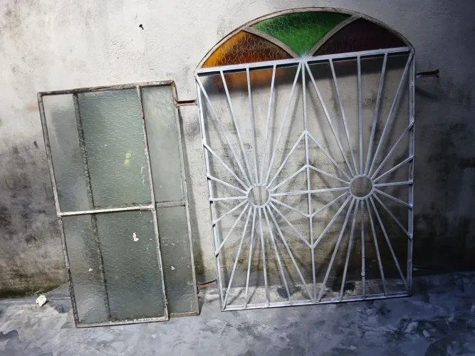 Janela de ferro