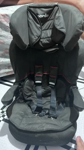 Cadeirinha de criança de andar de carro