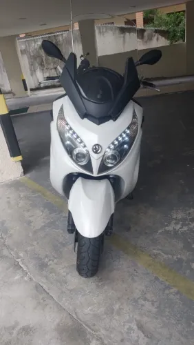 Dafra Maxsym 400i 2014/2015 - Scooter 400cc | Muito Conforto e Desempenho