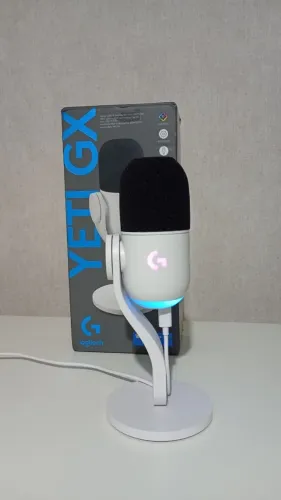Microfone USB da Logitech G - Modelo Yeti GX - Branco