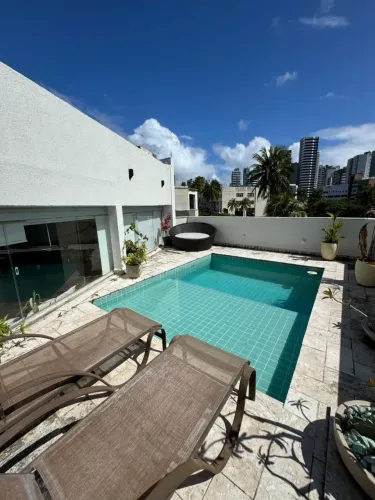 Cobertura a venda em Ondina com 3 suites piscina e area gourmet
