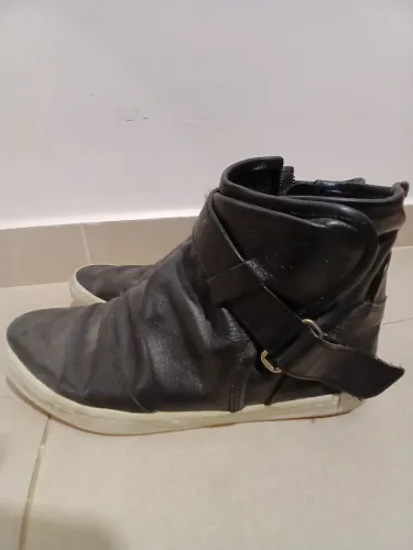 Tênis bota cano médio 36 preto