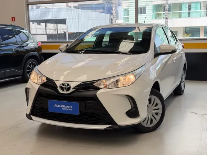 Toyota Yaris XL 1.5 Flex 16V 5P Aut. 2024