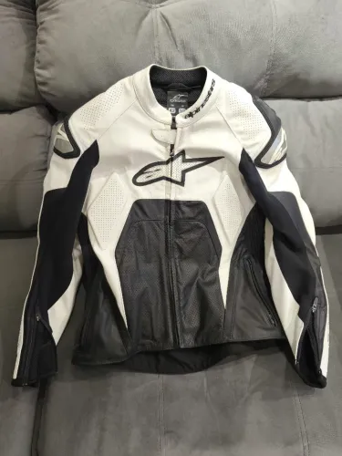 Jaqueta Alpinestars nova sem uso