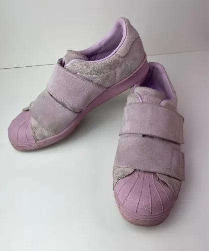 Tênis adidas