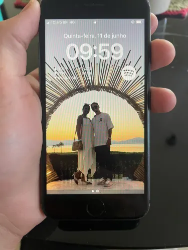 iPhone 8