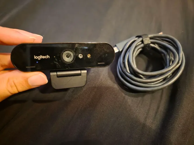 Webcam Logitech Brio 4K pra sair ! Não abaixo valor !