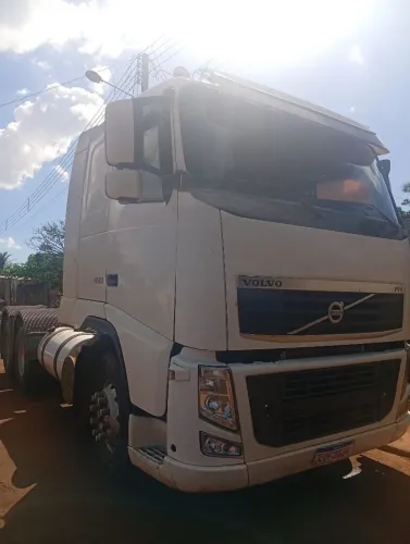 Caminhão cavalo volvo FH 480 ano 20111