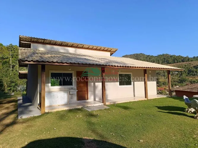 Casa com 3 quartos sendo 2 suites à Venda, 200 m² em Paraju (Domingos Martins)/ES