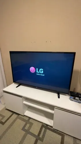 TV LG 49 Polegadas em perfeito estado