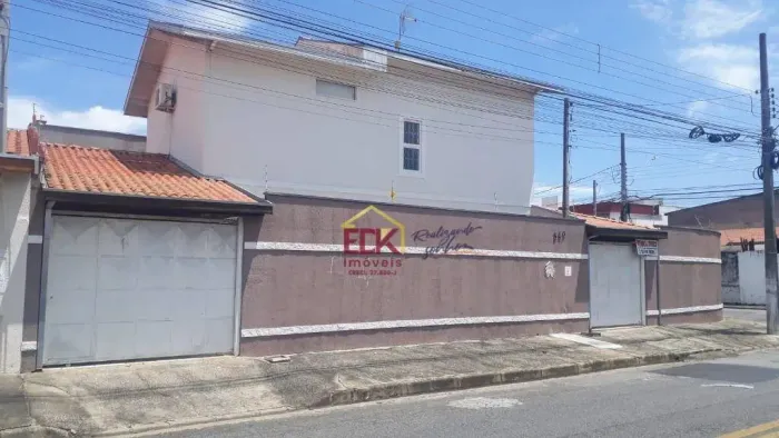 Casa com 3 dormitórios à venda, 234 m² por R$ 650.000,00 - Residencial Novo Horizonte - Ta