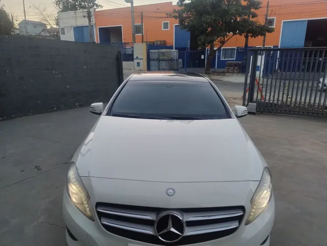 Mercedes-Benz Classe A 200 1.6 TB 16V Urban 156cv Aut. 2013