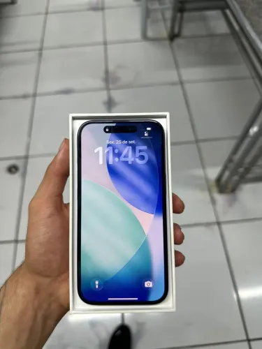 iPhone 15