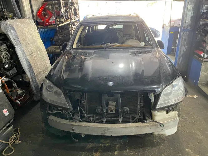 Sucata Mercedes GL500 5.5 V8 Gasolina 2010/11 