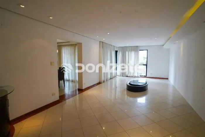 Apartamento Residencial de 190 m² com 3 Vagas em Jardim, Santo André  1 Quarto, 1 Suíte e 