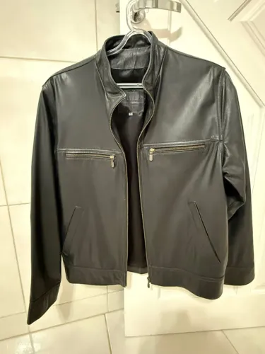 VENDO Jaqueta de Couro Masculina Preta - Tamanho M