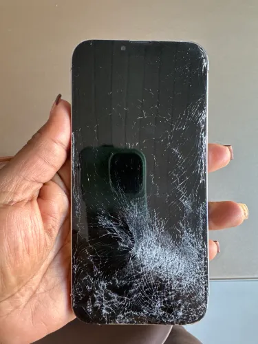 Celular iPhone 13 Pro Max pra retirada de peças