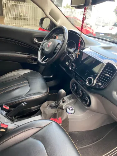 Fiat Toro Volcano 2.4 16V Flex Aut. 2019