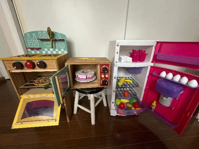 Kit Brinquedos Cozinha Infantil (Fogão+Geladeira+Microondas+Acessórios)