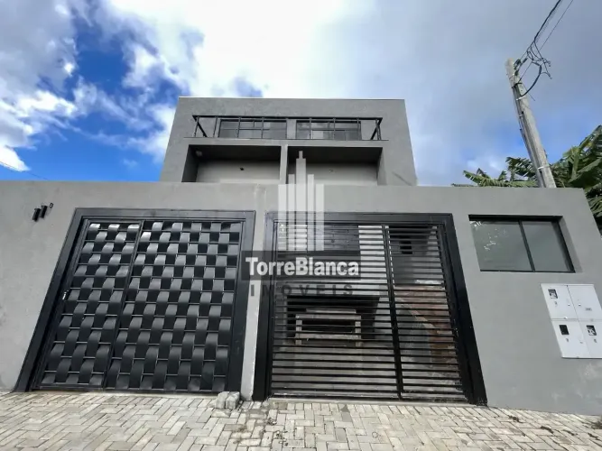 Locação - Sobrado Residencial ou Comercial, 3 quartos, 1 vaga, Próximo ao Lago de Olarias.