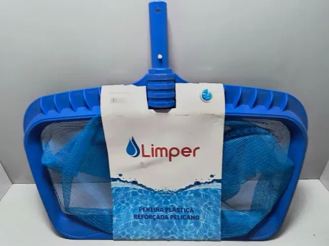 LT217 Peneira Plastica Reforçada Pelicano Limper