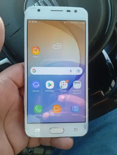 vende se j5