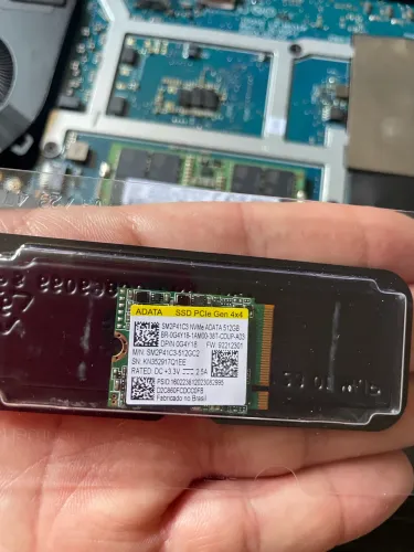 NVME 512GB ADATA 4x4