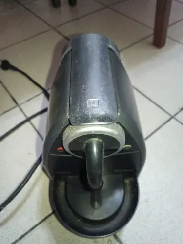 Cafeteira Nespresso C92 não liga 