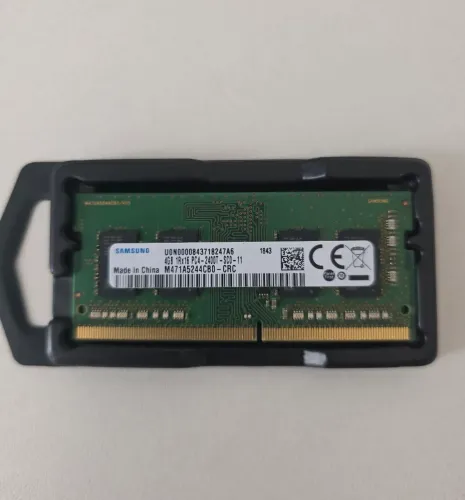 Memória Ram Samsung 4gb Ddr4 2400mhz Para Notebook
