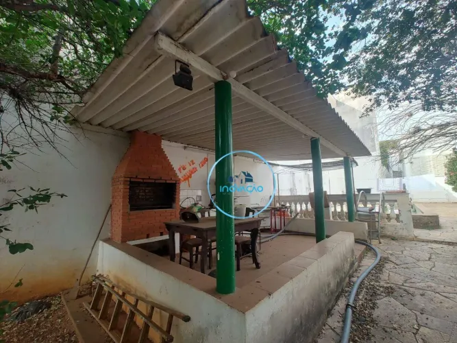 (CA-875) Casa com 4 dormitórios à venda, 390 m² por R$ 1.800.000 - Centro - São Pedro/SP