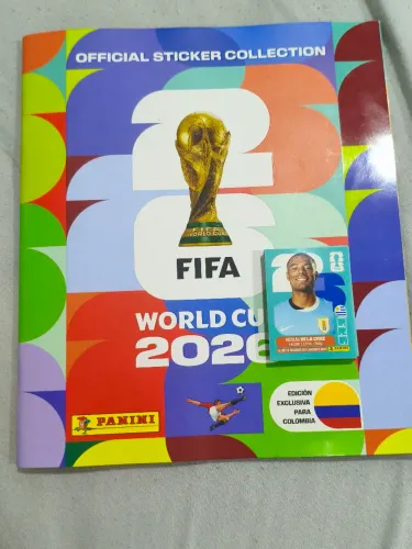 Vende-se álbum da copa 2026
