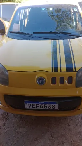 Fiat Uno Sporting 1.4 EVO Fire Flex 8V 4P 2012