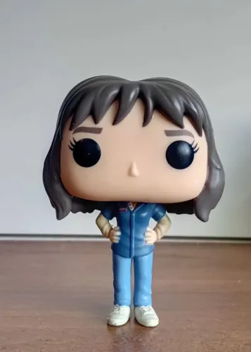 Funko pop Stranger Things Joyce Byers - Sem caixa