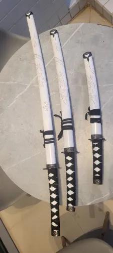 Conjunto Katana de aço inox decorativa Dragão com bainha branco