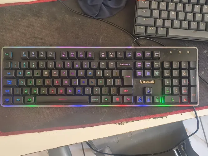 TECLADO REDDRAGON DYAUS2 100%