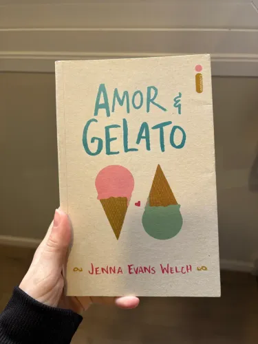 Amor e Gelato quase novo, sem marca de uso