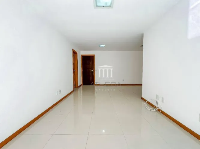 Apartamento com 3 dormitórios para alugar, 108 m² por R$ 4.770,00/mês - Várzea - Teresópol
