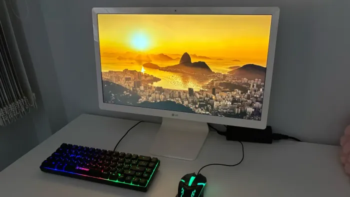 computador LG All in One 448GB e 4GB de RAM