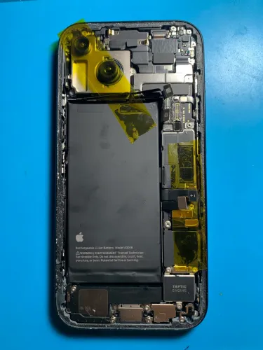 iPhone 15